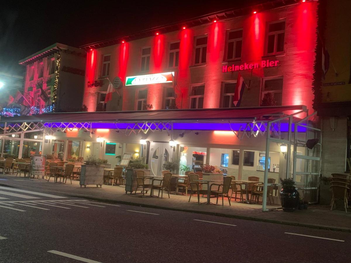 Hotel Restaurant La Piazza Valkenburg aan de Geul Εξωτερικό φωτογραφία