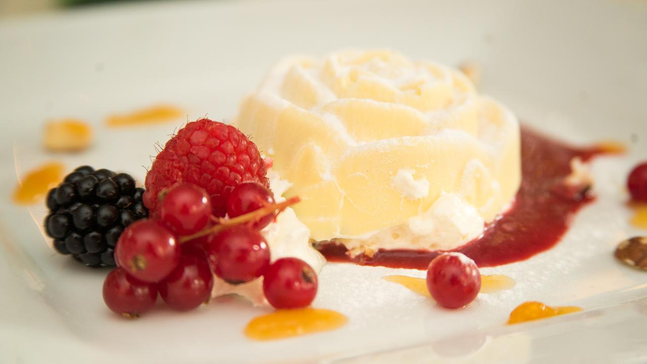 Hotel Restaurant La Piazza Valkenburg aan de Geul Εξωτερικό φωτογραφία