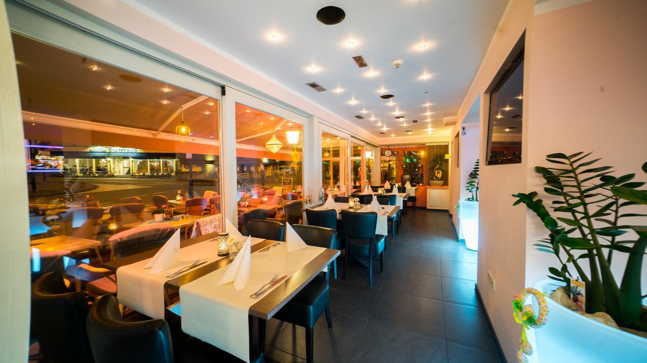 Hotel Restaurant La Piazza Valkenburg aan de Geul Εξωτερικό φωτογραφία